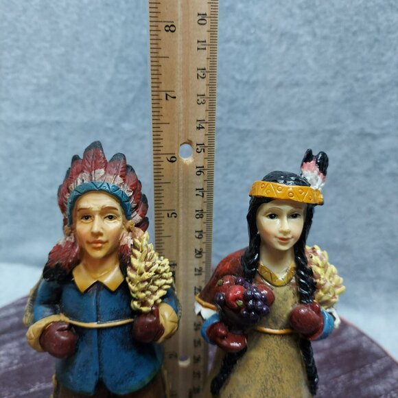 Native American Harvest Figurine Set - Boy & Girl Holding Wheat And Grapes Hand- - Picture 9 of 9